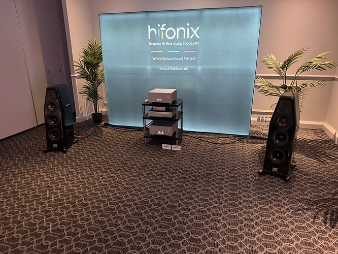 3082295E-3B67-4C45-9E5C-7391DFD4BD35_1_105_c