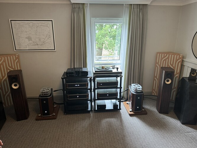 0CB8B9B1-C5CD-4DE2-B0EB-9596B27624D3_1_105_c