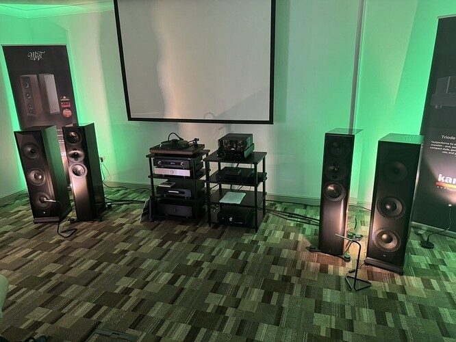 E65AFD4A-6A07-4E31-8143-67C057DEC6C0_1_105_c