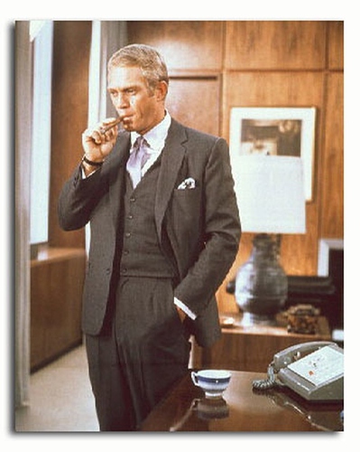 ss3272113_-_photograph_of_steve_mcqueen_as_thomas_crown_from_the_thomas_crown_affair_available_in_4_sizes_framed_or_unframed_buy_now_at_starstills__06861__07297.1394495844
