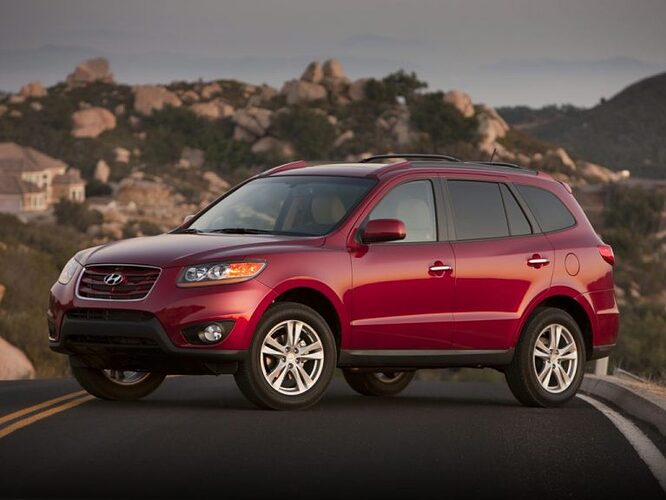 2011-Hyundai-Santa-Fe