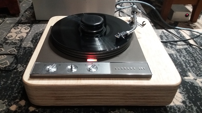 1602529433257-1416204582