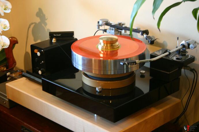 2209108-b6b93c9a-verdier-platine-turntable