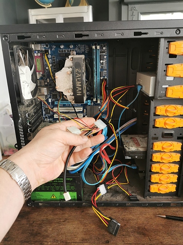 15863522398247387037048878508970