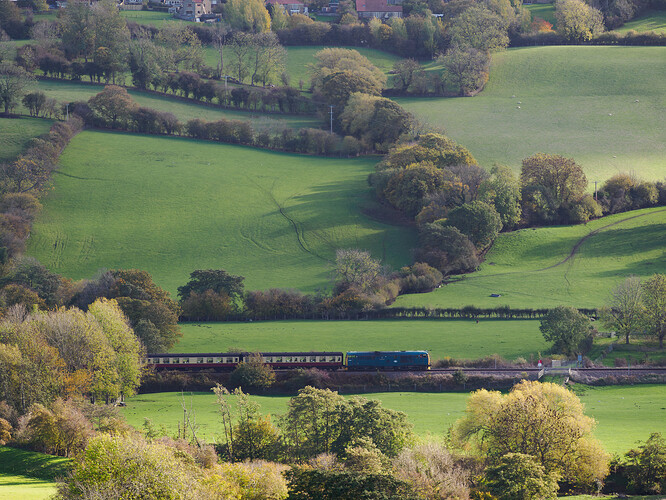 om1-280692