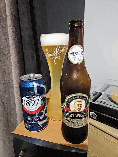 17725709850561536992039153883693