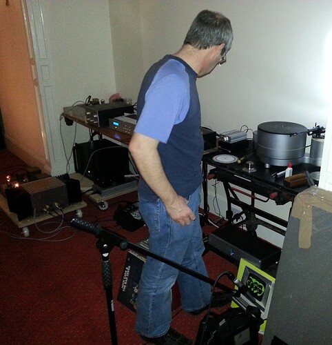 d2e731c4-9d2b-4f72-9458-9045778bd9f7~1