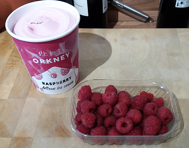 raspberries ice cream