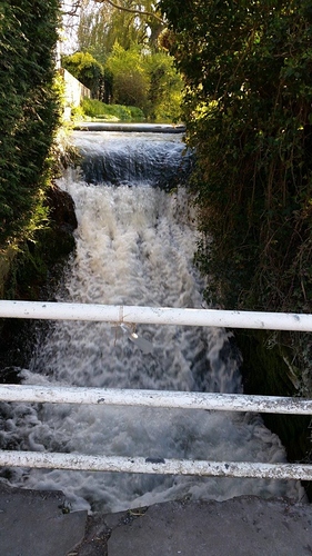 21 Apr Steventon mill waterfall