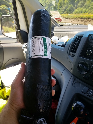 1530275439363427645484