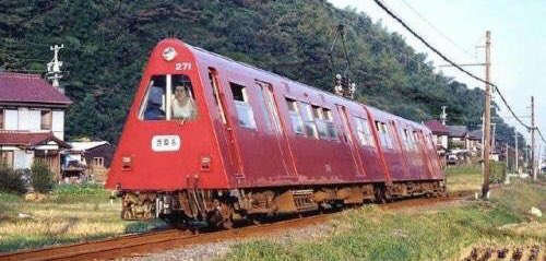 toblerone-train